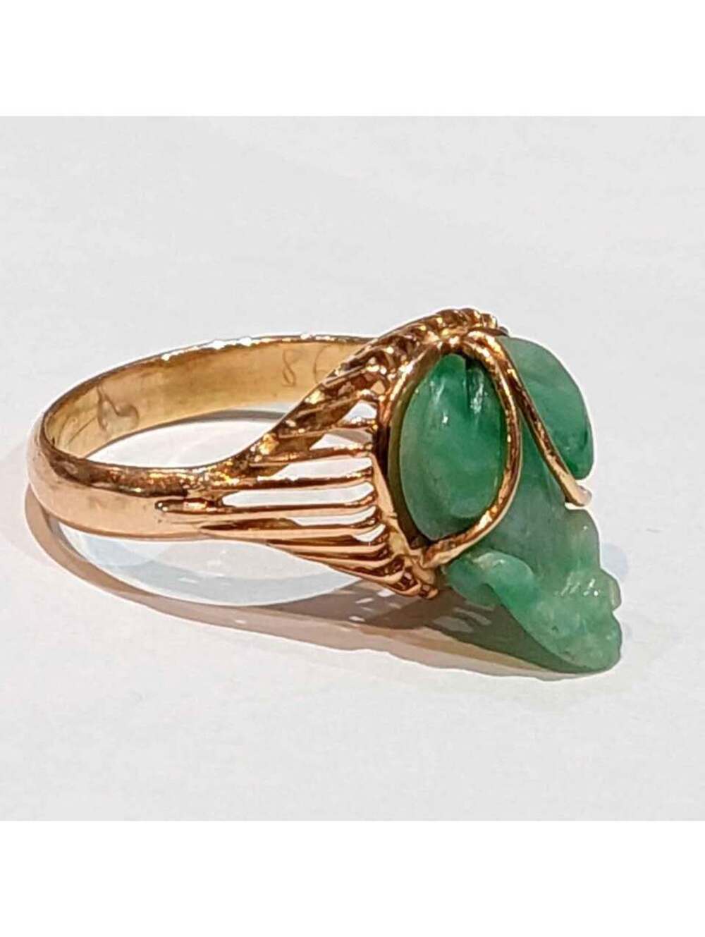 Vintage 14k Gold Jade ring